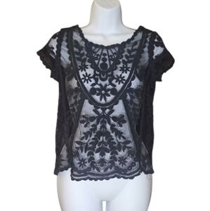 Ultra Flirt - Black lace floral embroidered top - M
